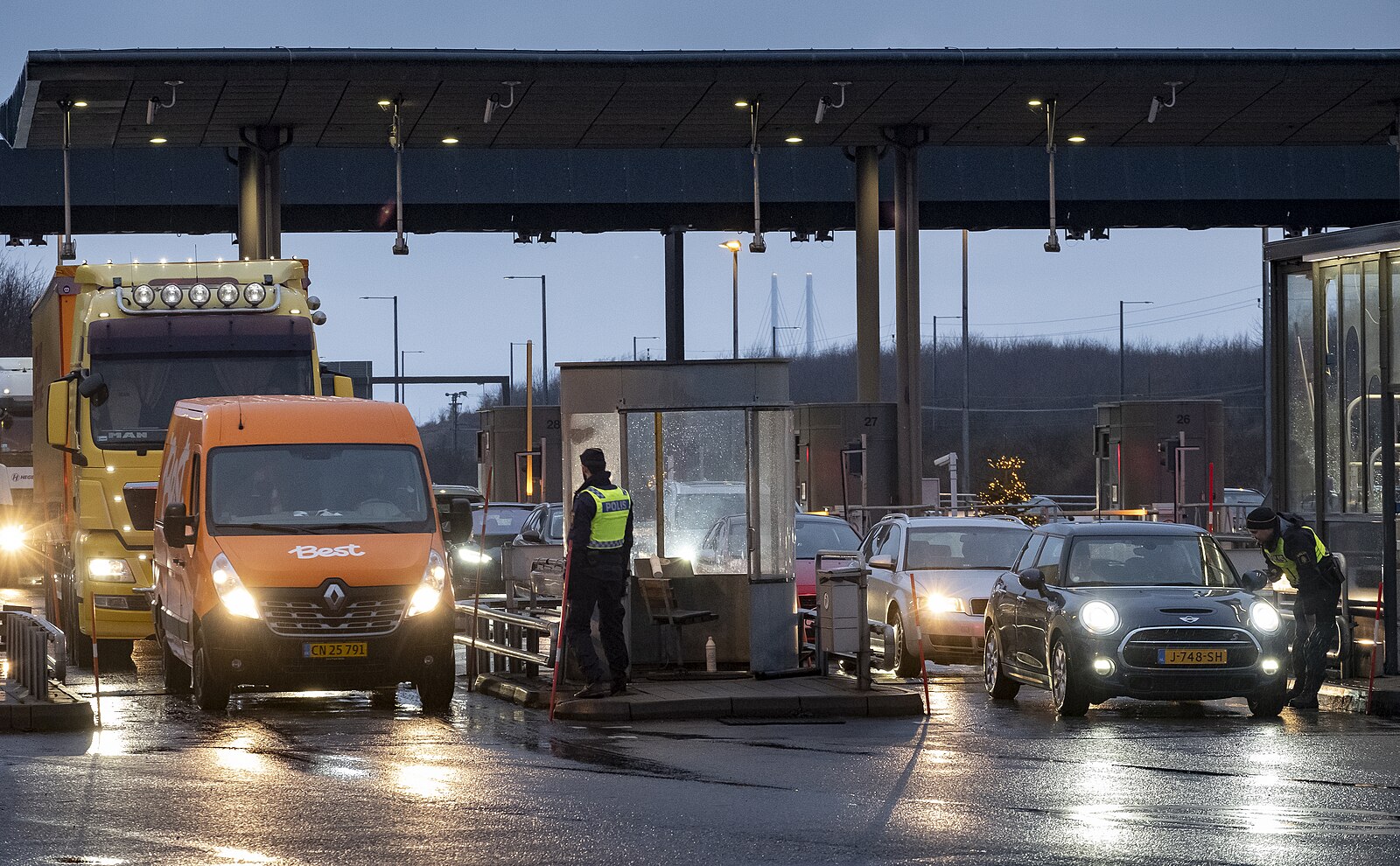 Gränskontrollerna vid Öresund: Vapensmuggling och gängkriminalitet i fokus