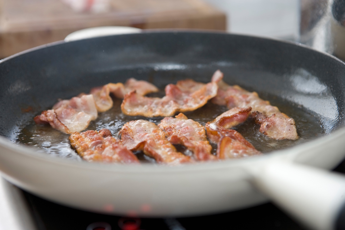 Kan kosta dig dyrt: Nytt spårningssystem i avloppen avslöjar vem som slänger olja i vasken