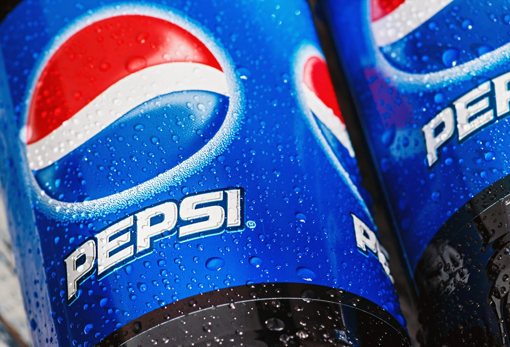 Pepsi introducerar nytt recept: Lägre sockerhalt i populära läsken
