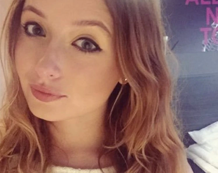 Victoria avvisade en kille på tåget – han valde att hämnas med pommes frittes