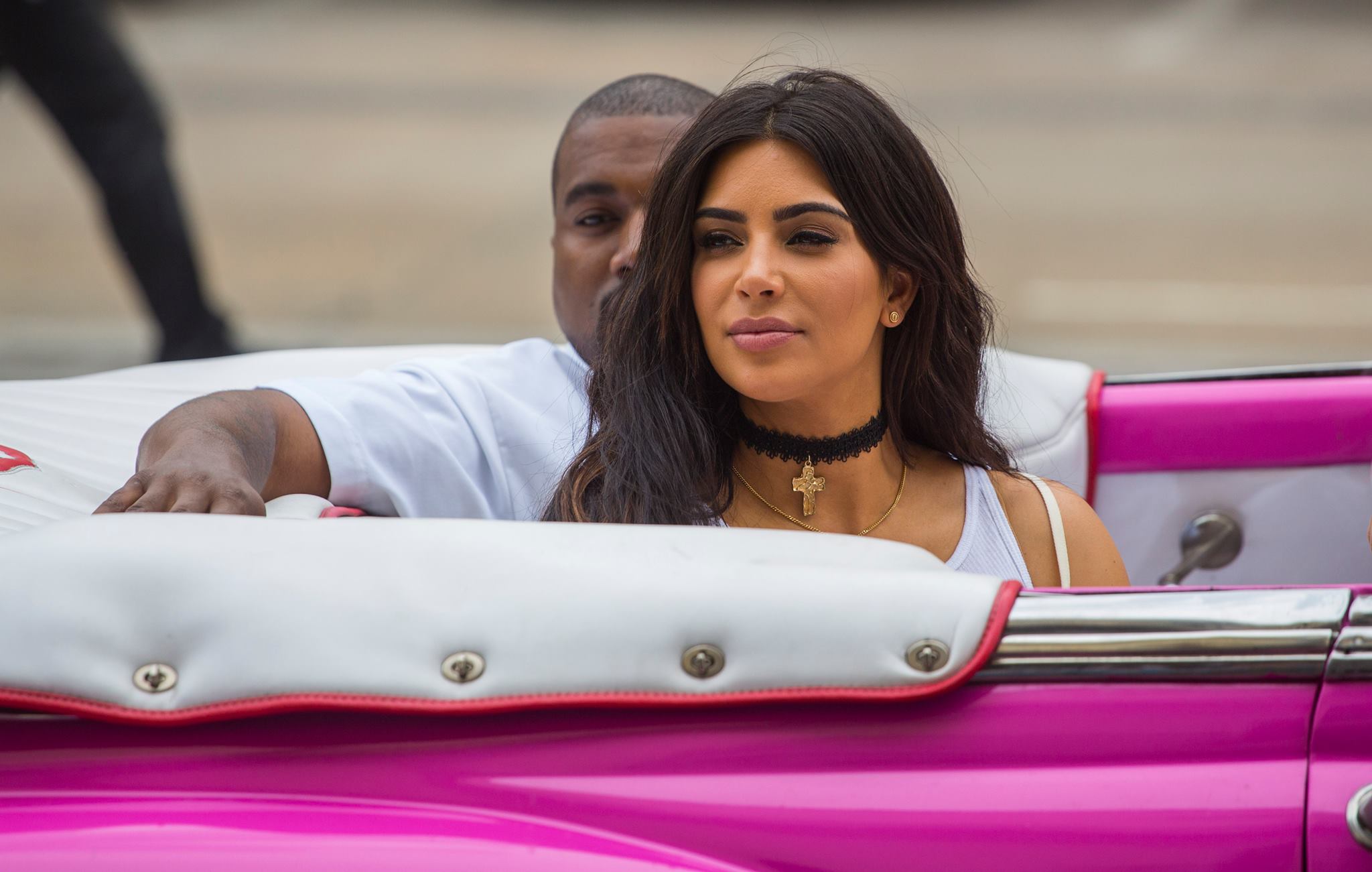 Detaljer från rån i Paris: Kim Kardashian blev bunden på toalett