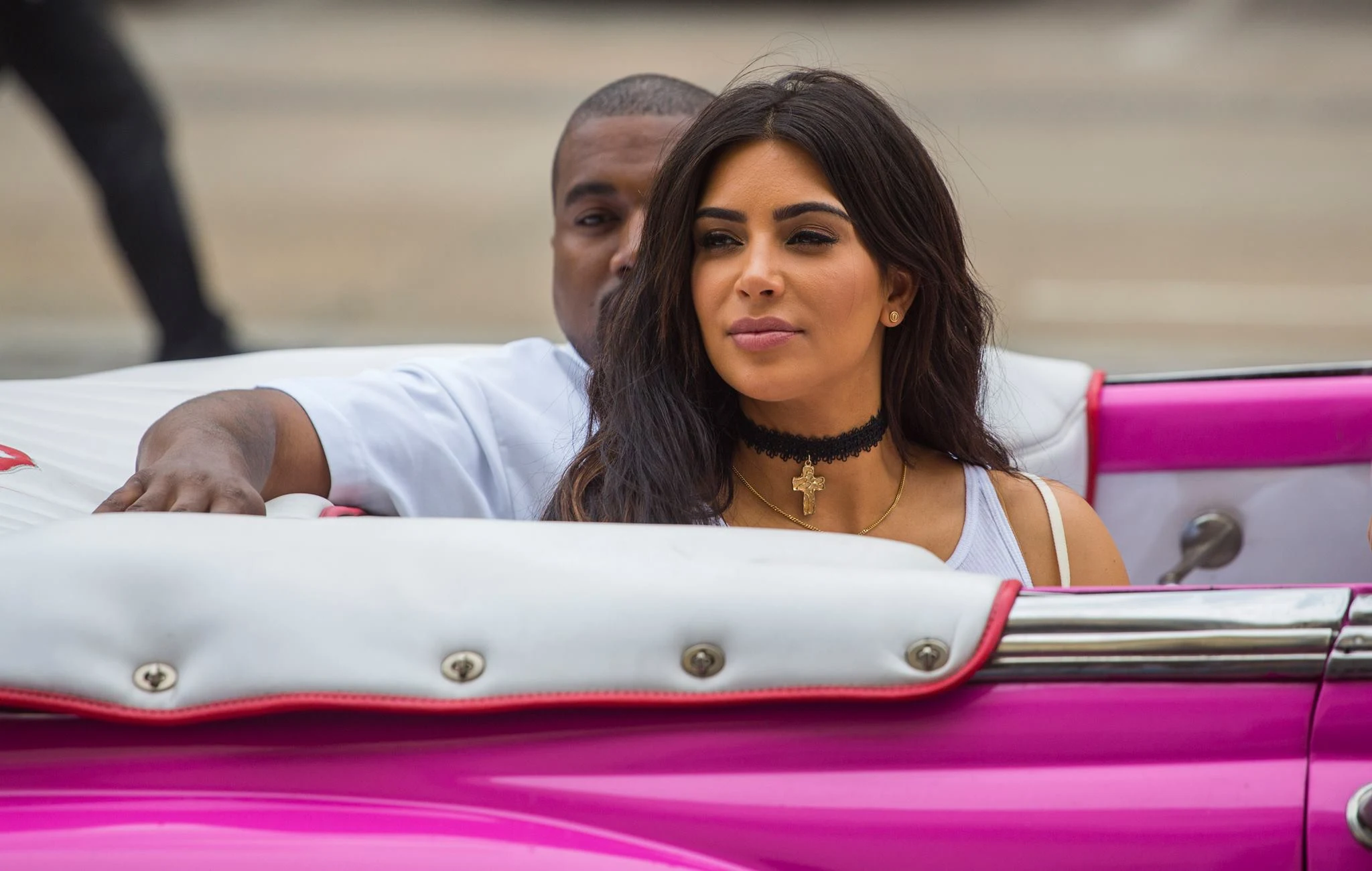 Detaljer från rån i Paris: Kim Kardashian blev bunden på toalett