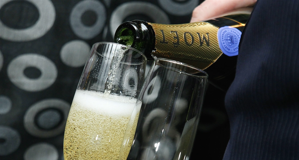 Kriminalvårdare straffas med löneavdrag efter alkoholkonsumtion i tjänst