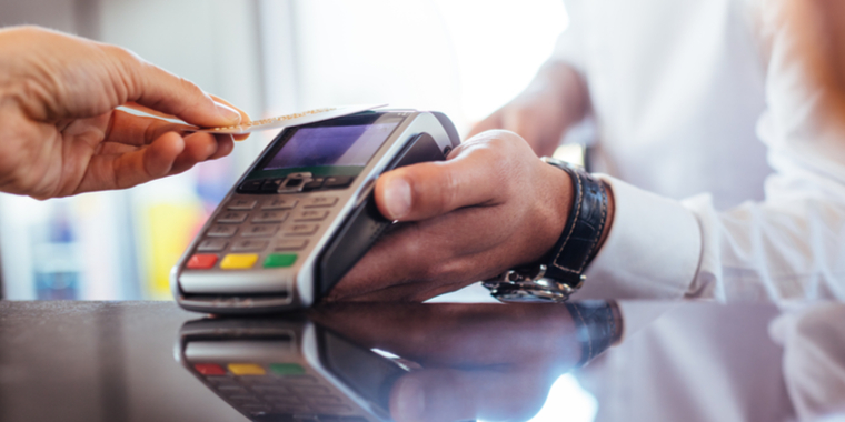 SVT avslöjar: Nya kortterminaler ökar dricksen i restaurangbranschen