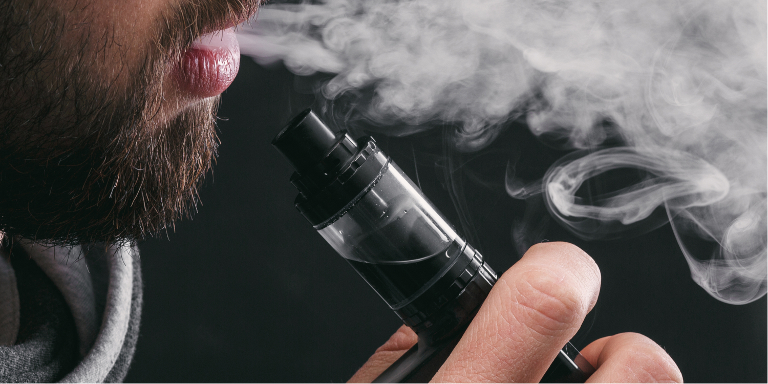Ny forskning varnar: Så farliga är smaksatta e-cigaretter