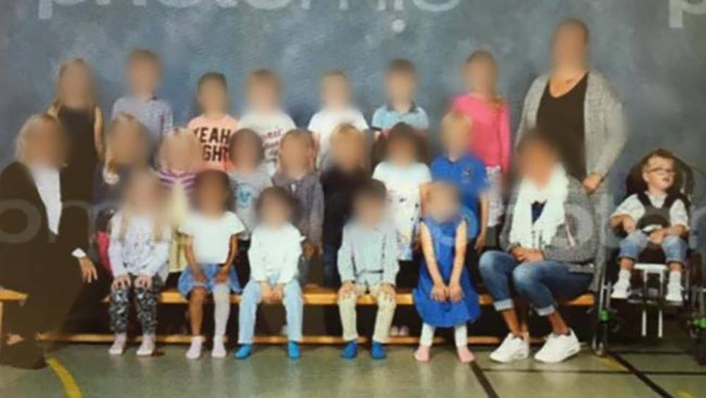 Veronica fick en chock när hon såg sonens skolfoto
