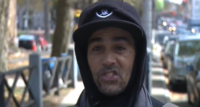 Hemlös man hittade 75 000 kronor på gatan: När han returnerar pengarna händer något helt oväntat