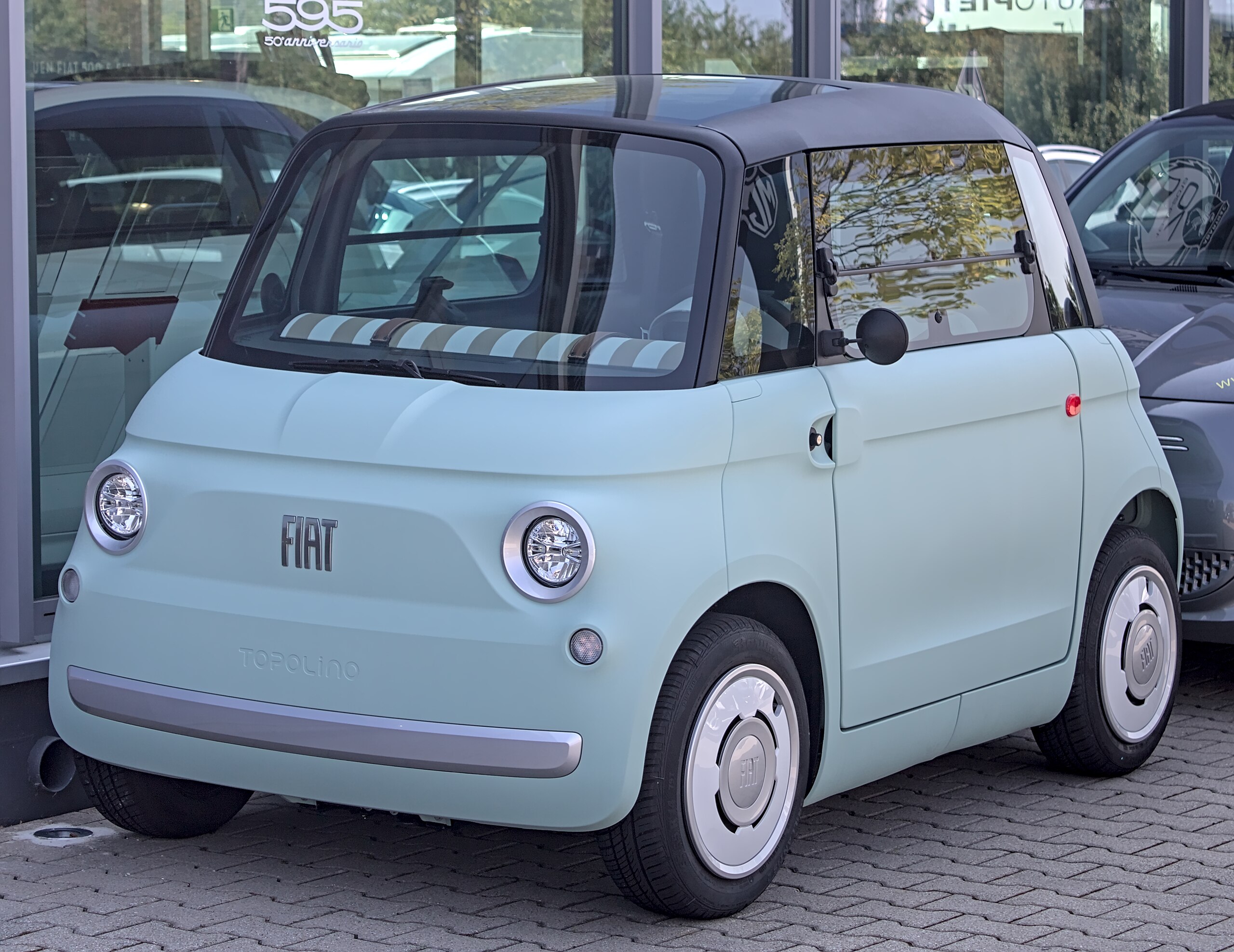 Sportig look, samma prestanda – vad betyder Abarths makeover för FIAT Topolino?