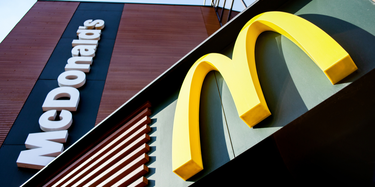 Tekniska problem hos McDonald’s skapar globala störningar- flera restauranger tvingas hålla stängt