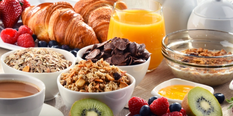 Vill du leva längre? Här är den perfekta tiden för frukost