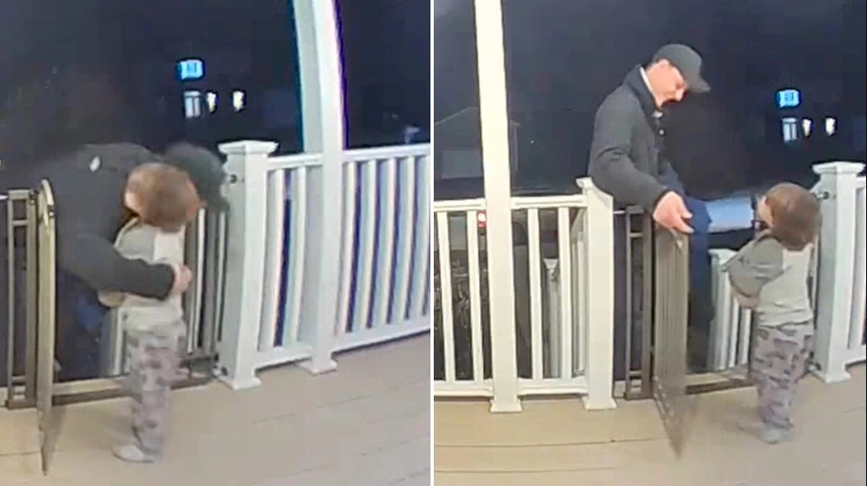 Liten pojke kramar pizzabudet adjö: Strax efter gör pojkens mamma en tragisk upptäckt