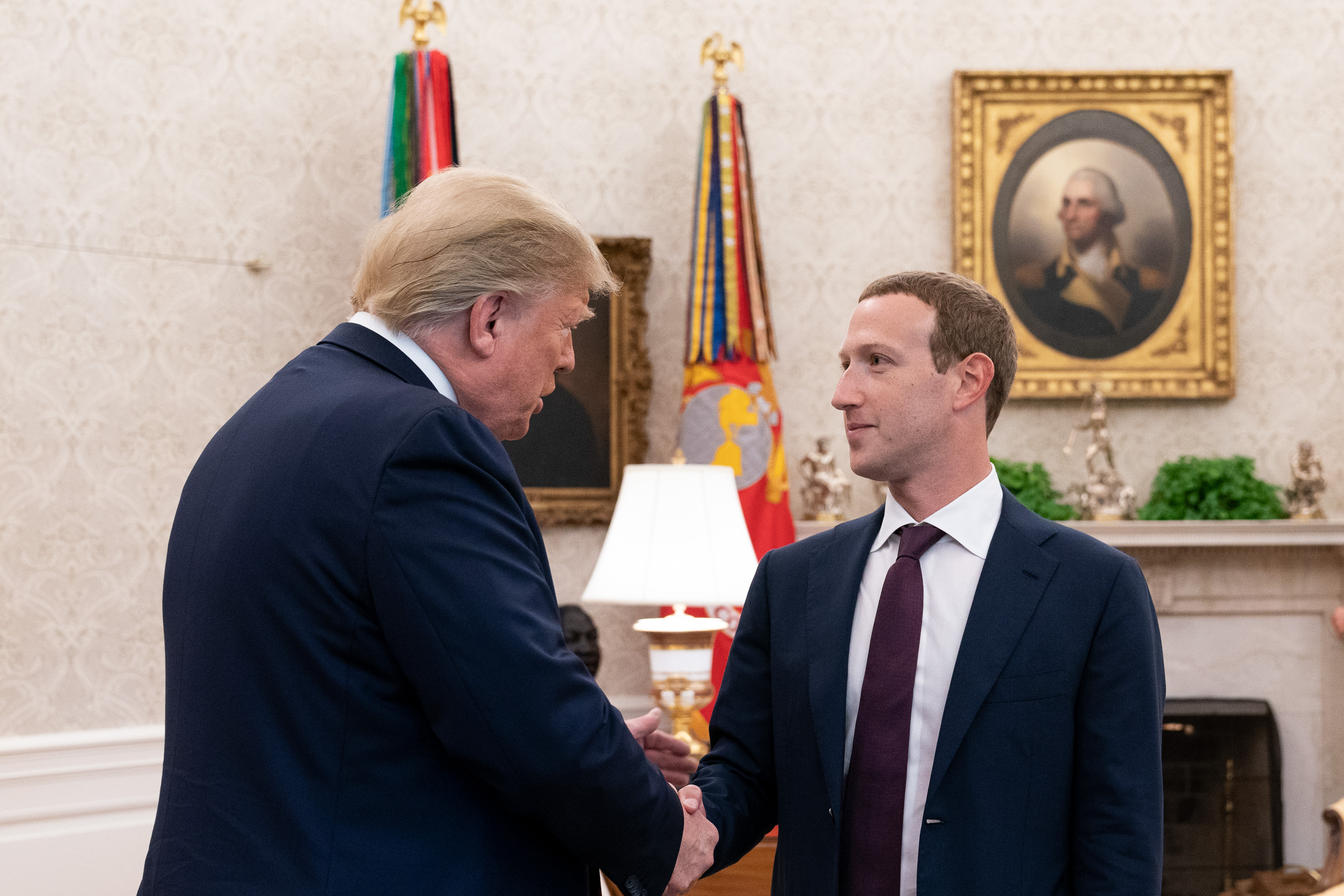 Trump cashar in – Meta betalar miljoner efter konto-kaos
