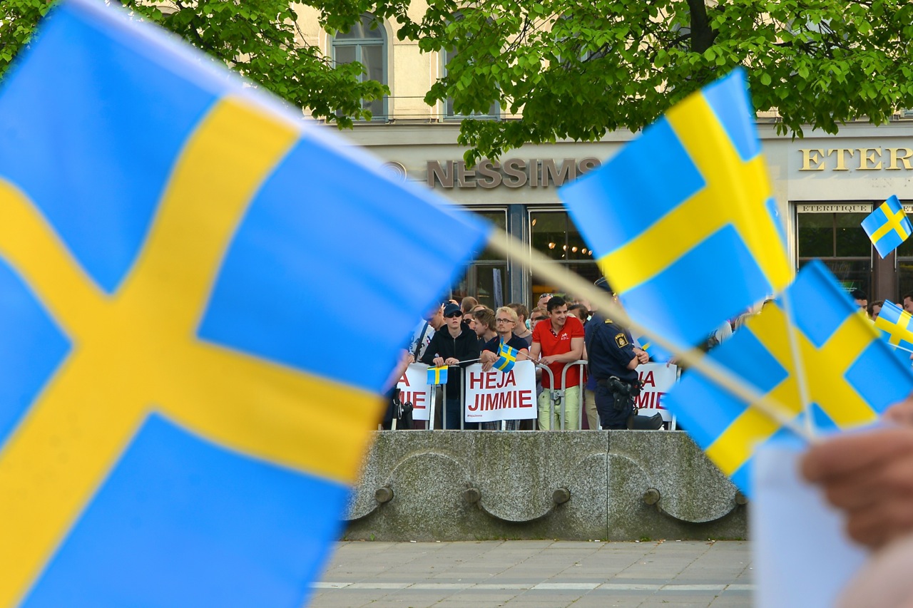 Svenskar känner sig otryggare – vad betyder det för regeringen?