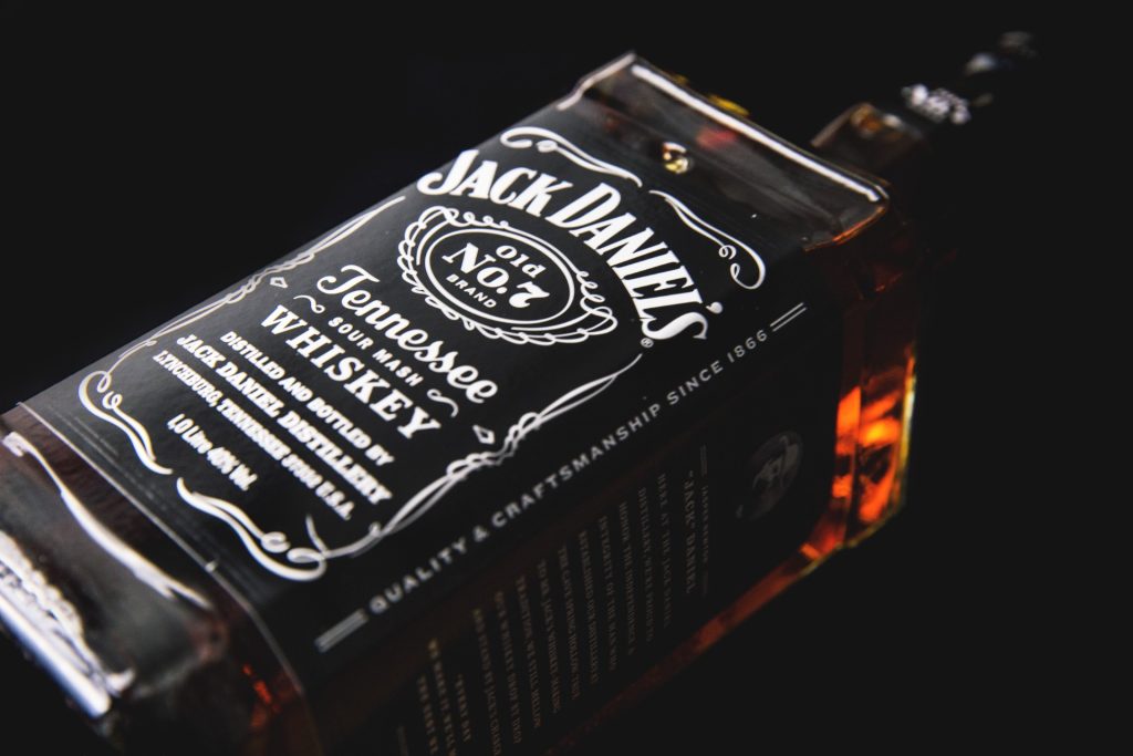 Svensk bar bojkottar USA – slutar servera amerikansk whiskey