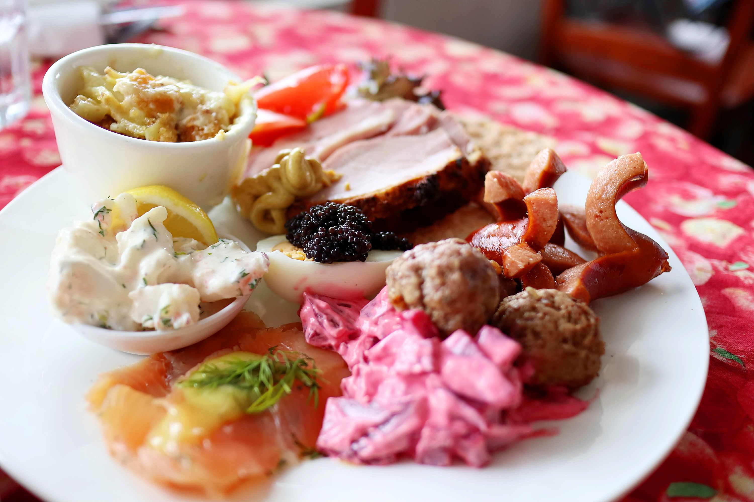 Stjärnkockens oväntade knep: Så gör du köttbullar som imponerar