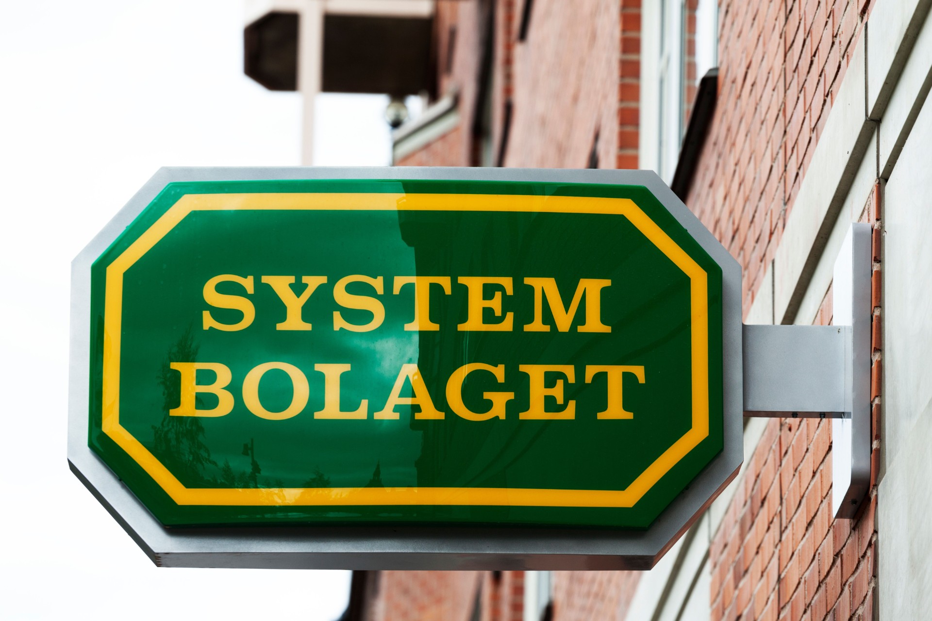 Systembolagets fråga väcker ilska hos kunderna: ’Låt vuxna människor bestämma det själv’