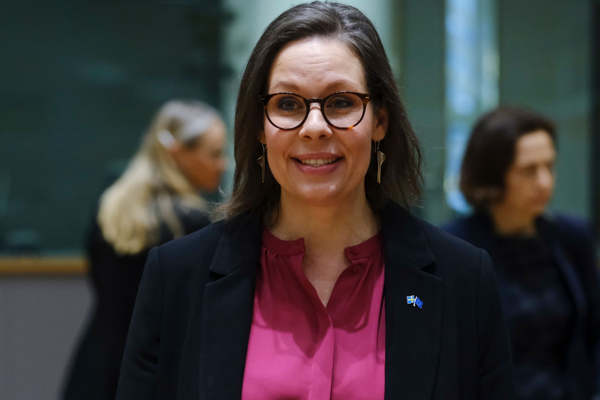 Utrikesminister Maria Malmer Stenergard prioriterar Ukraina – undviker frågor om Gaza