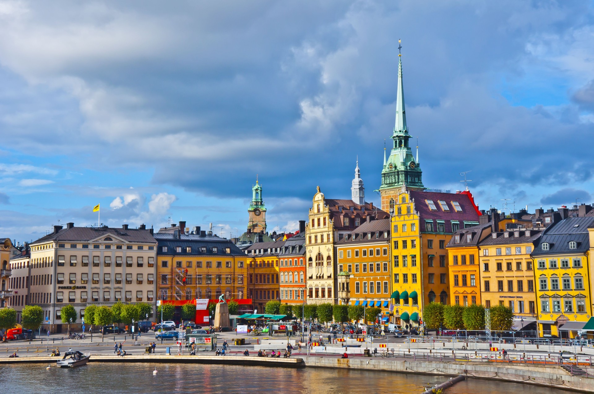 Trendbrott på bostadsmarknaden: Tusentals tomma lägenheter i svenska städer