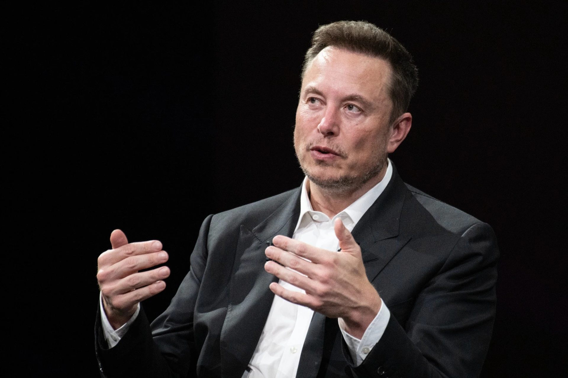 Elon Musk sågar Trumps AI-satsning: ”Vart är pengarna?”