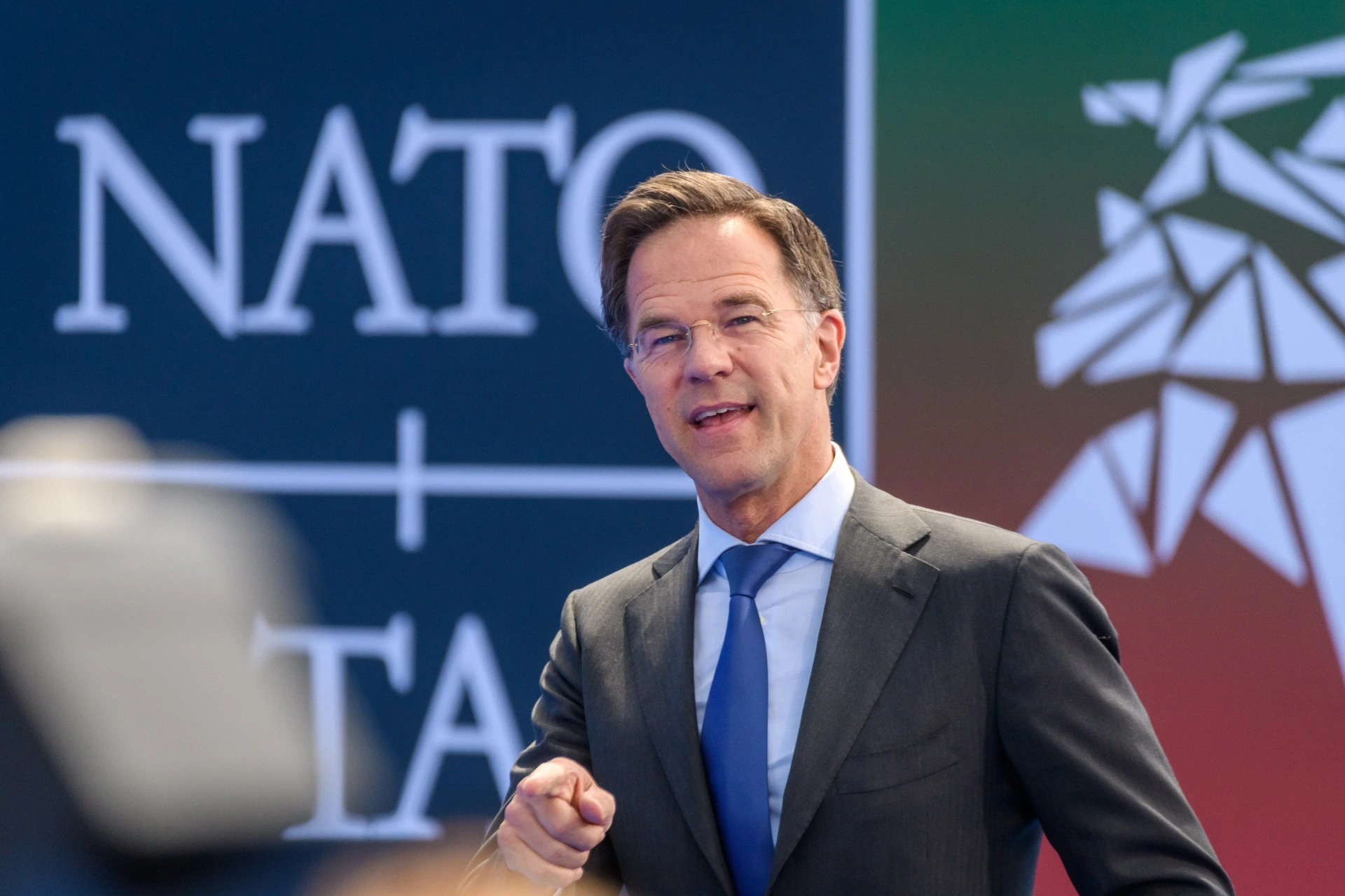 NATO-chefen stöttar Trump: Europa måste höja försvarsbudgeten