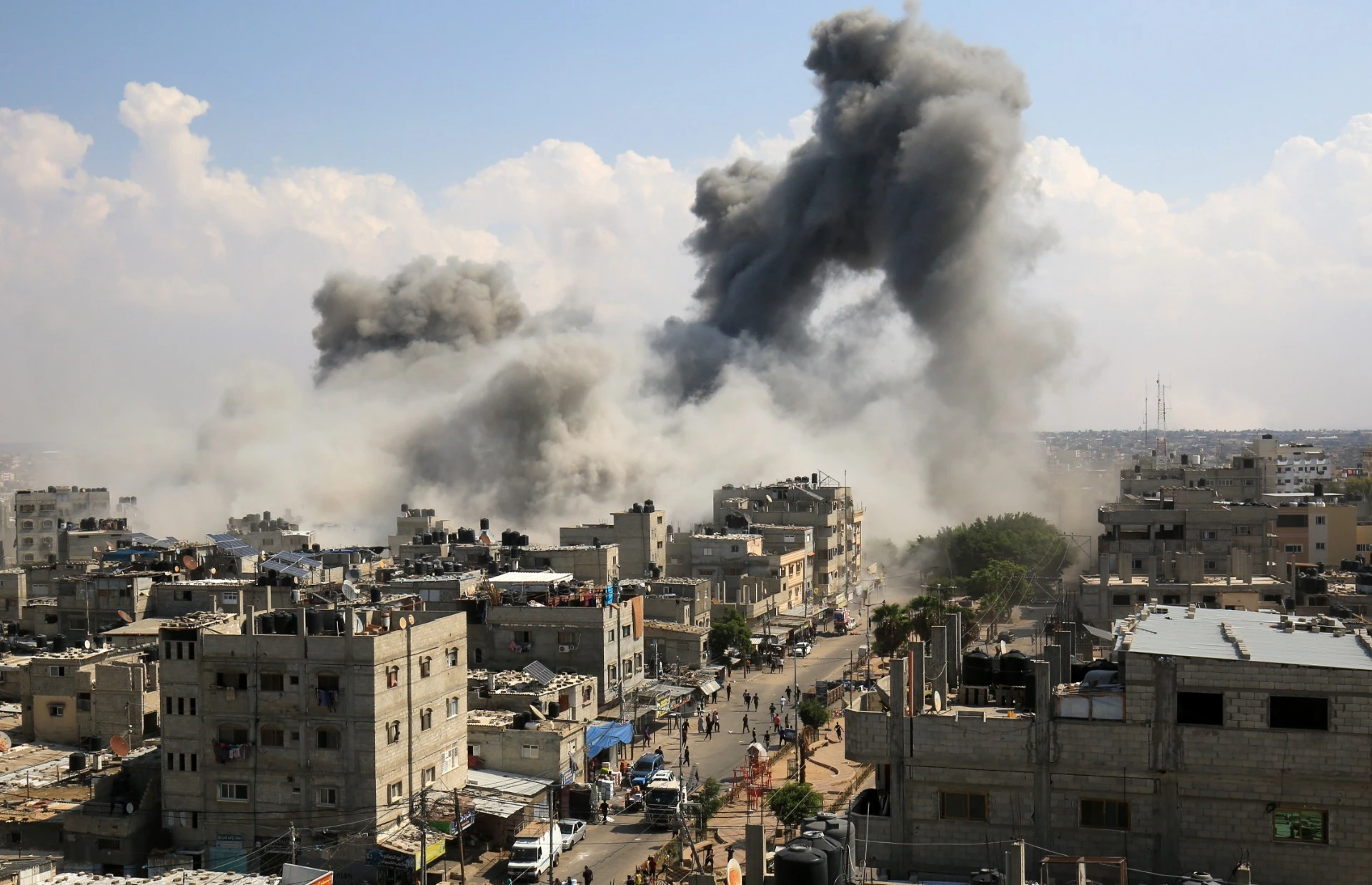 Israel slår till mot centrala Beirut – eskalationen når ny nivå