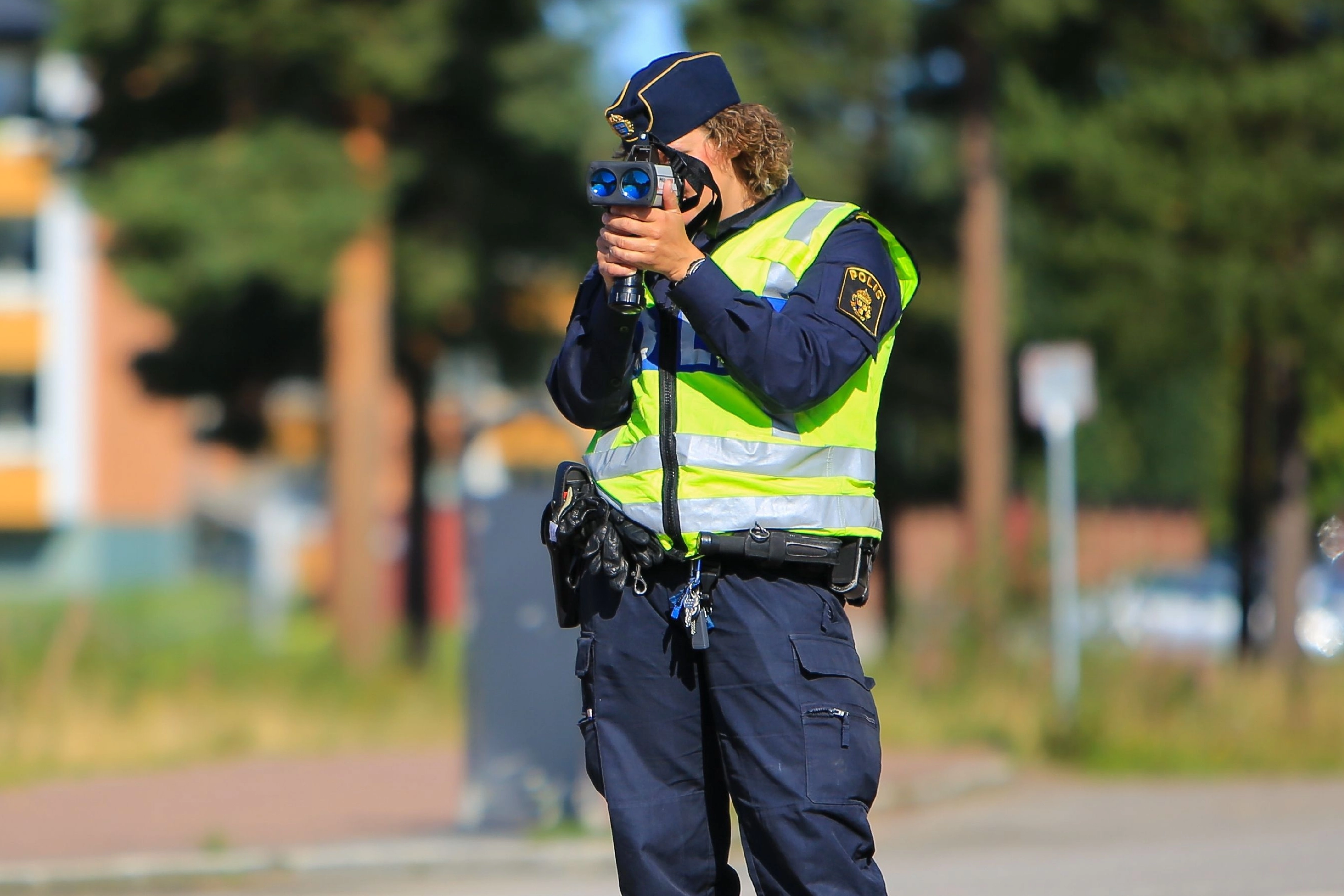 Körkort återkallas omedelbart efter trafikrazzior på E4