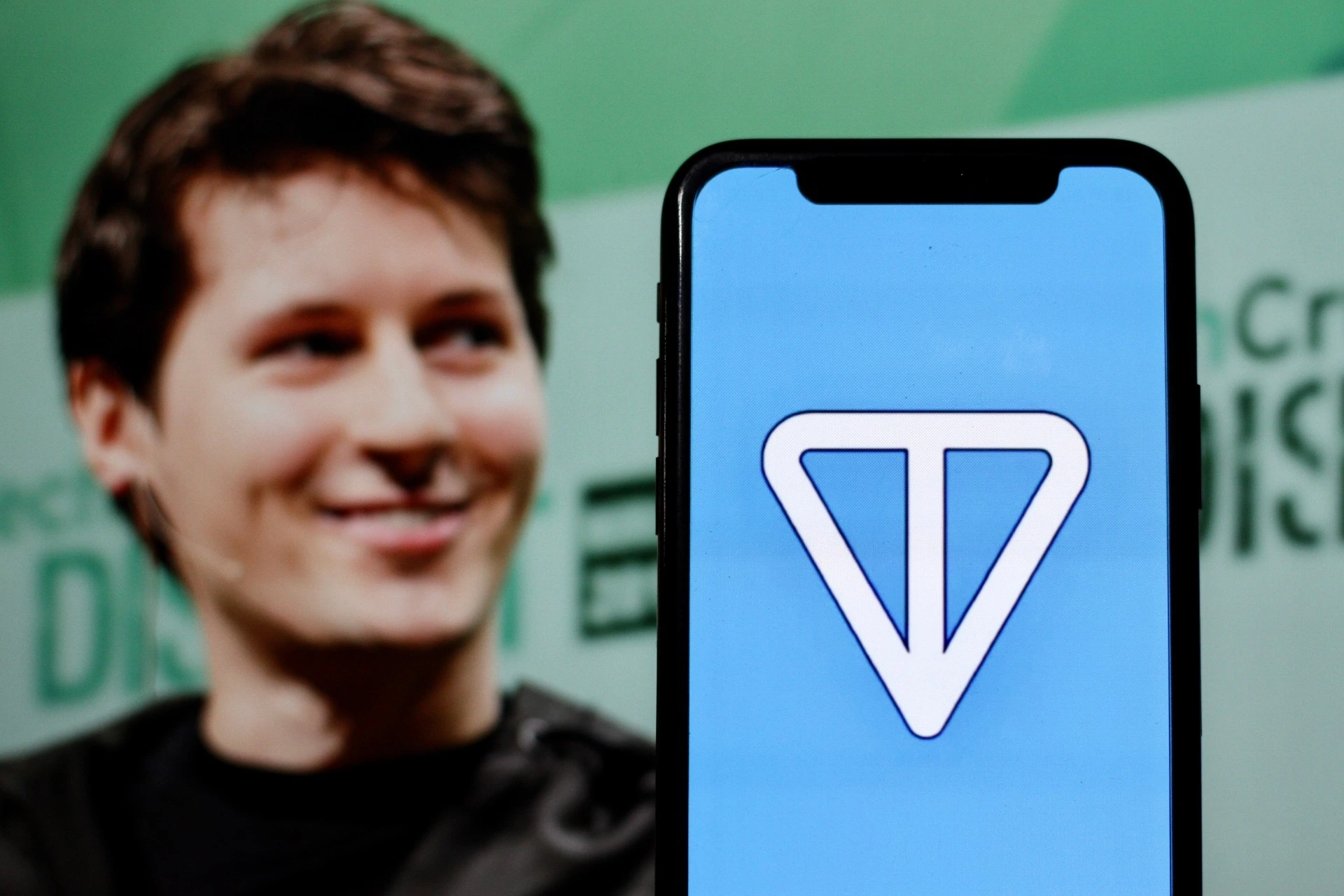 Pavel Durov: Telegram grundaren anklagas för att möjliggöra brottslig aktivitet