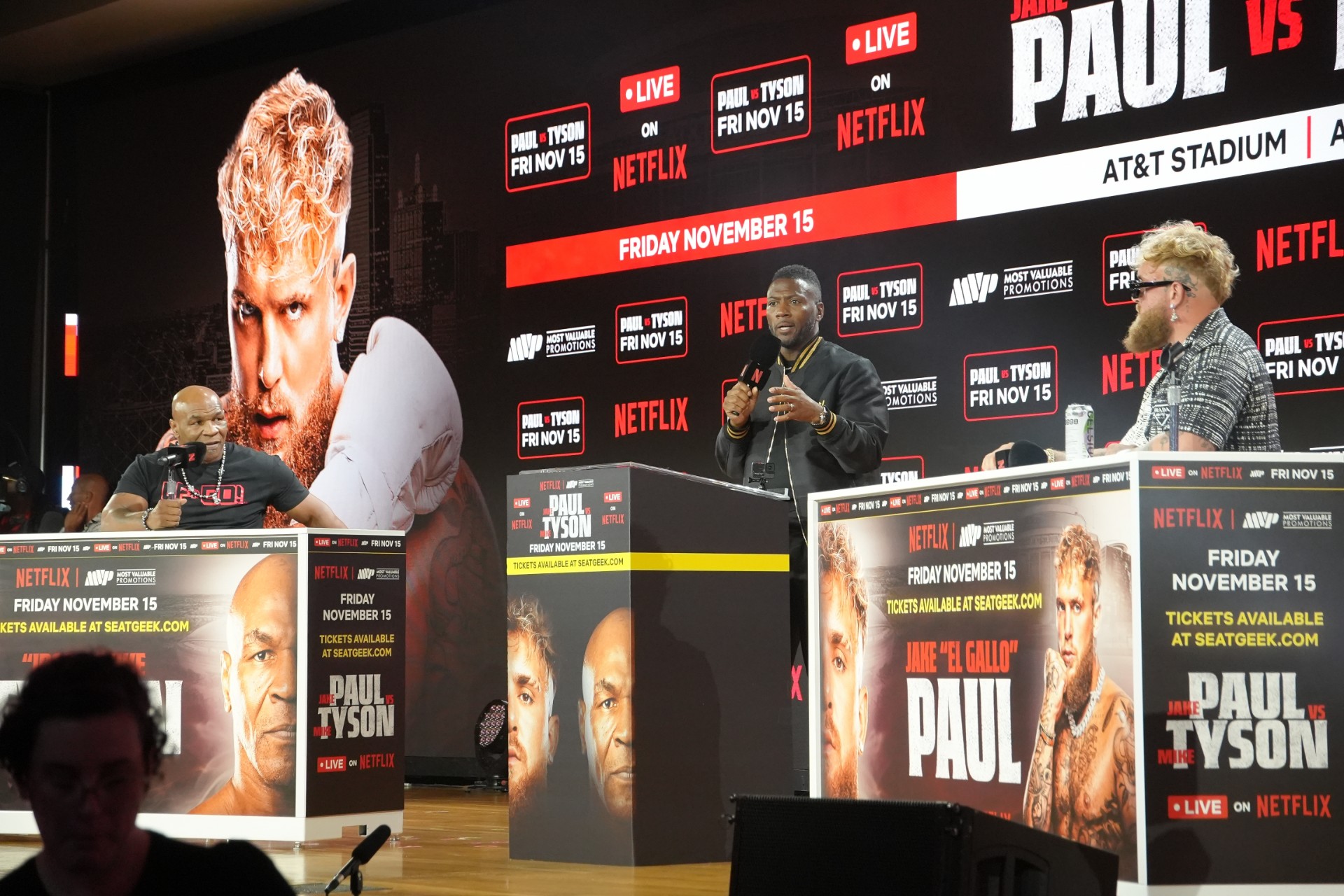 Jake Paul chockar boxningsvärlden – vinner över Mike Tyson