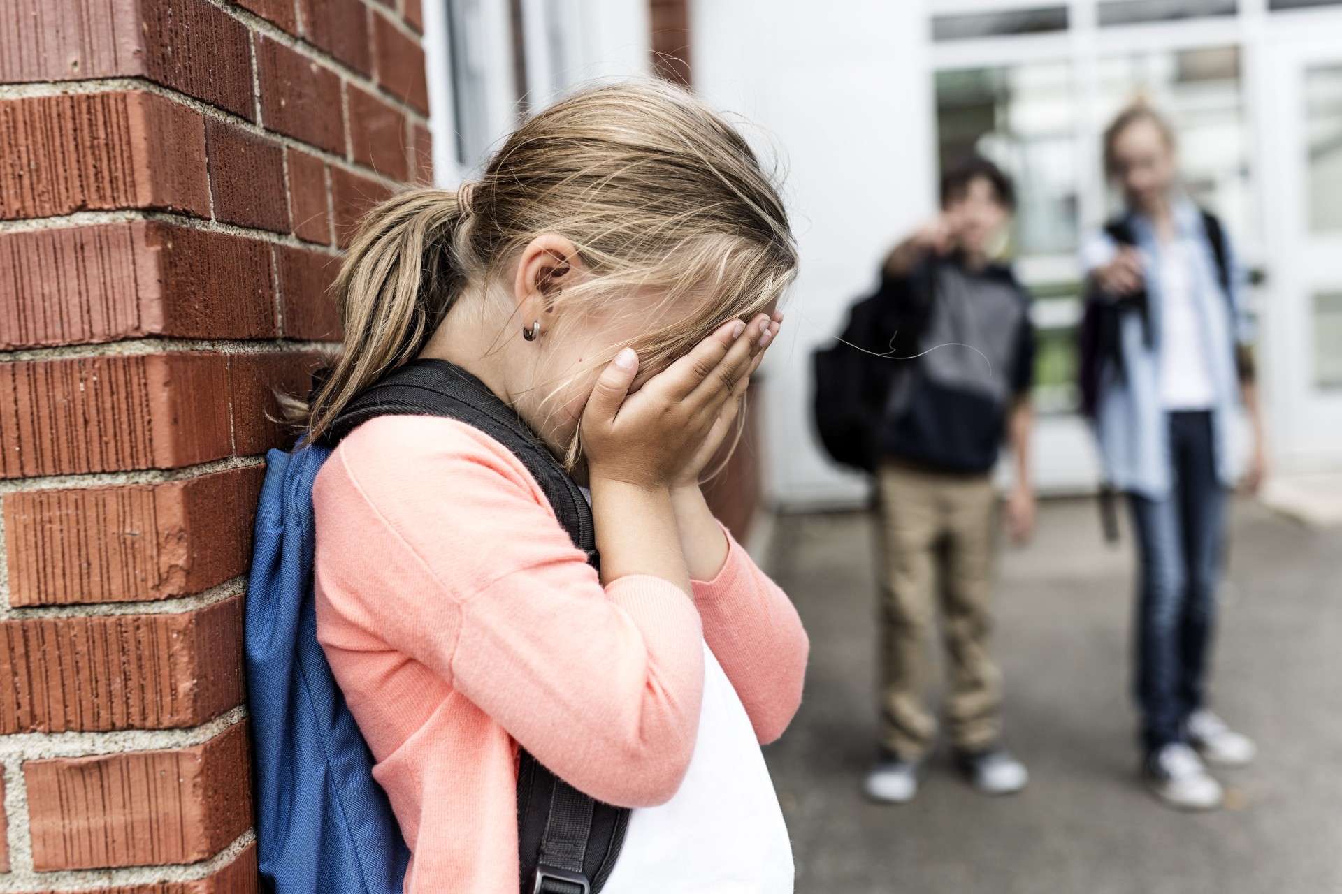 Ny studie chockerar: Skolmobbarna klarar sig bättre och tjänar mer senare i livet