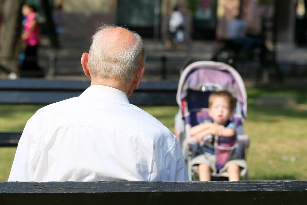 Nya regler för föräldraledighet: Nu kan mormor och morfar kan nu ta över