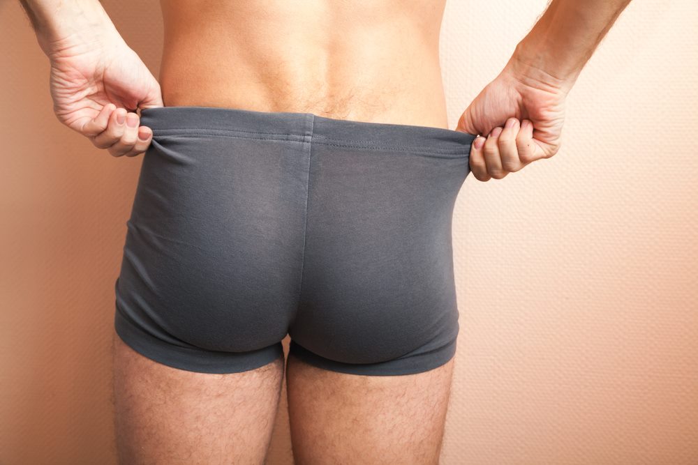 5 äckliga saker som kan hända när du slickar hans anus