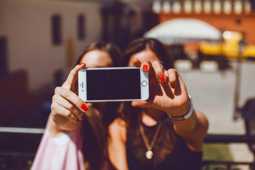 Forskning: Folk med iPhones är skrytsamma, självupptagna och lögnaktiga