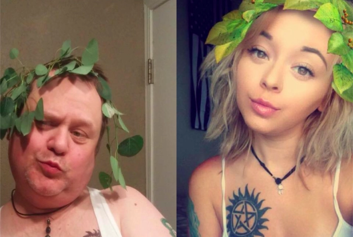 Pappa skämtar med sin dotter: Härmar alla hennes selfies