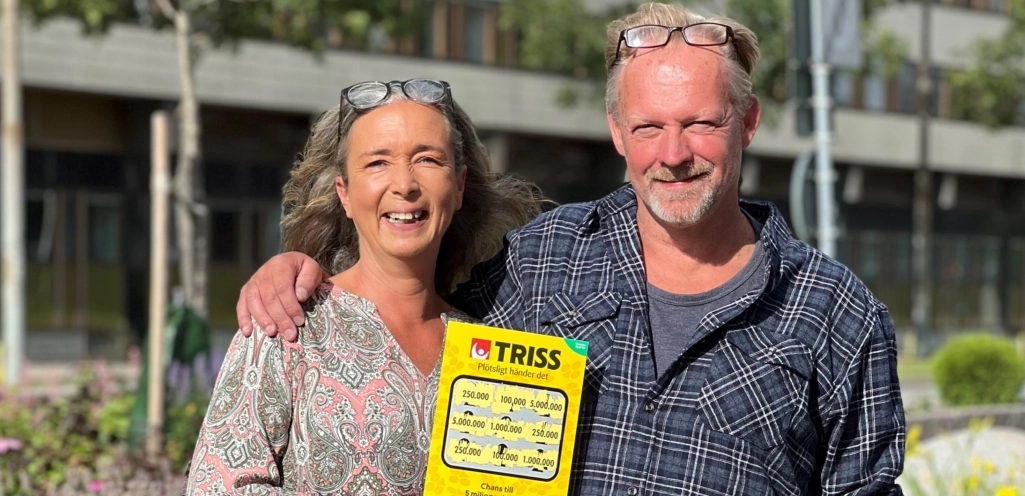 Anne-Mari och Jörgen från Enskede vinner en kvarts miljon på Triss i tv och planerar att köpa en ny bil