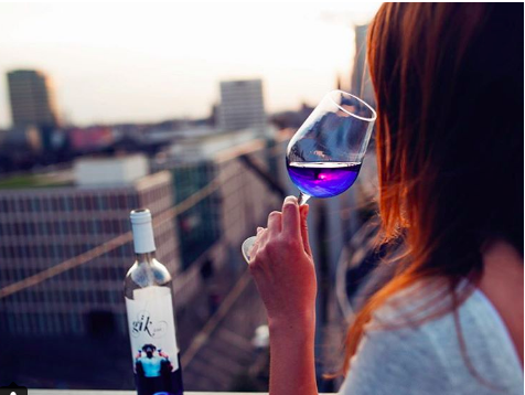 Glöm rött- och vitt vin: här är den nya vinfärgen