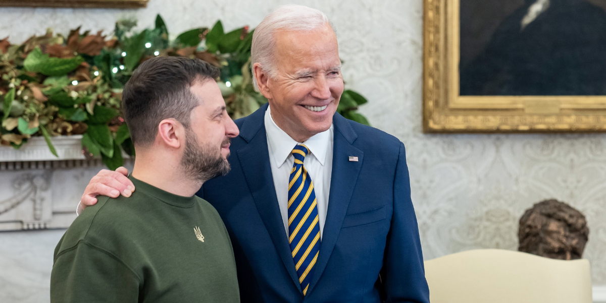 Inför maktskiftet: Biden vill säkra Ukrainas stöd innan Trump tillträder