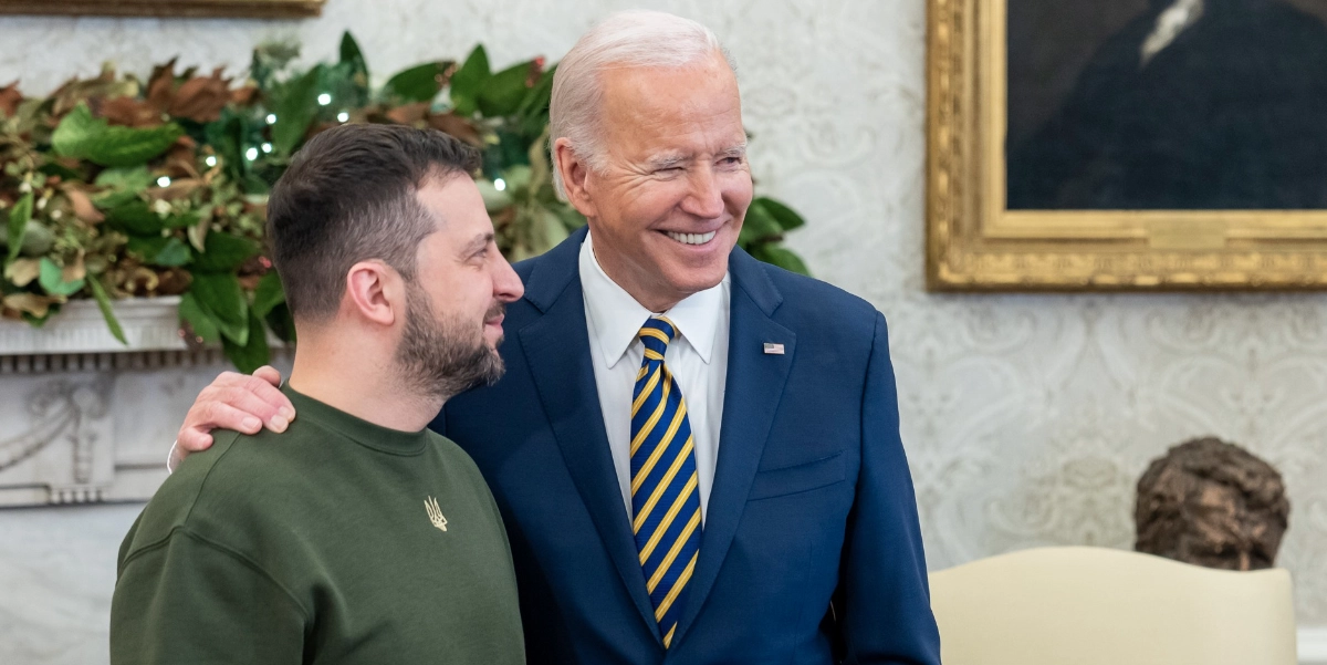 Inför maktskiftet: Biden vill säkra Ukrainas stöd innan Trump tillträder