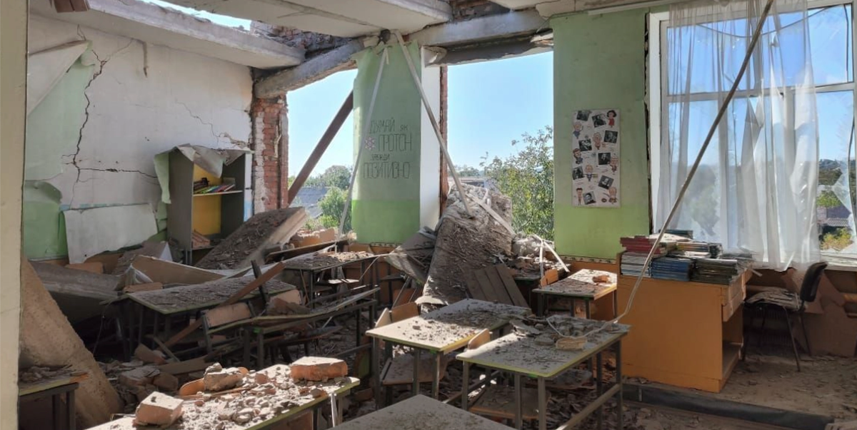 Cynisk attack av Putins armé: Minst fyra döda efter missilattack mot skola