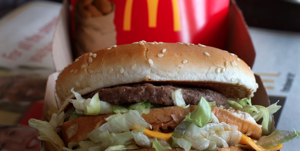 Bakom kulisserna på McDonald’s: Anställd avslöjar överraskande matlagningstips
