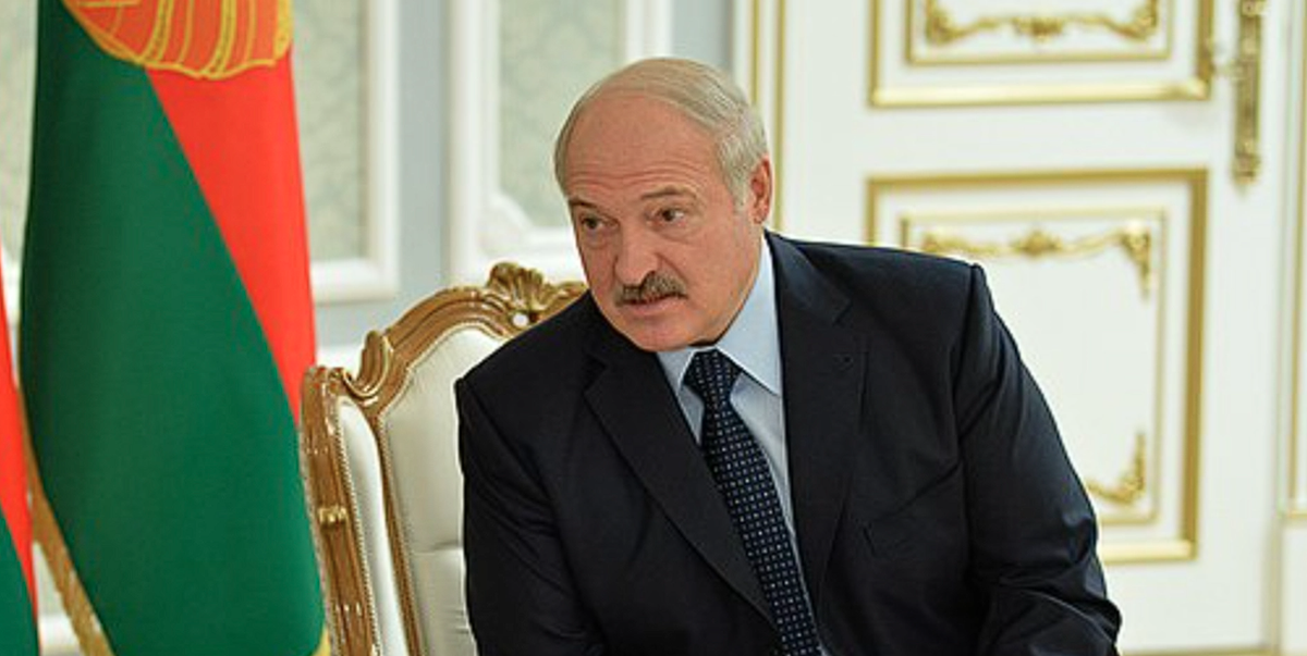 Överraskande kommentar från Putins allierade Lukasjenko: Uppmanar till eldupphör i Ukraina