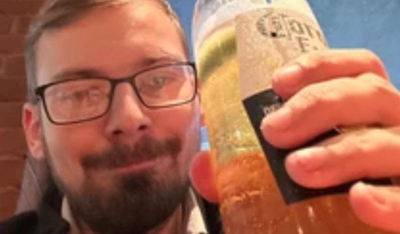 Jon ska dricka 10 öl varje dag i 200 dagar