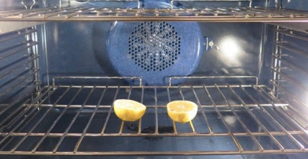 Smart Trick: Därför bör du lägga två citronhalvor i ugnen