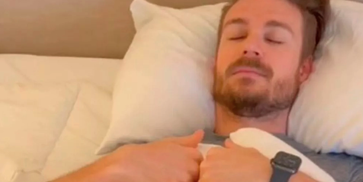 Sjukgymnasten avslöjar: Så här ska du sova för att lindra din ryggsmärta