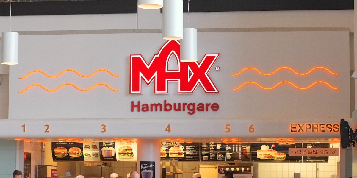Bråk i drive-inn eskalerade: Max-personal kastade mat på kund