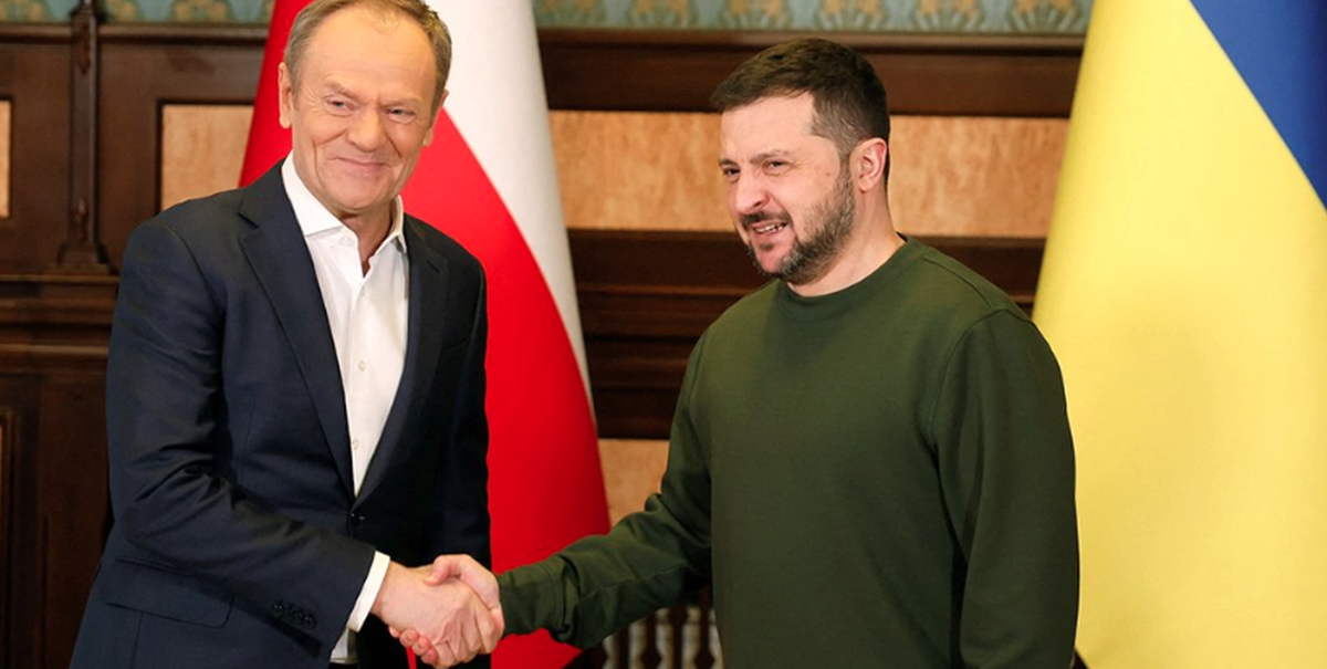 Polen varnar: ”Ryssland planerar luftterrordåd mot väst”