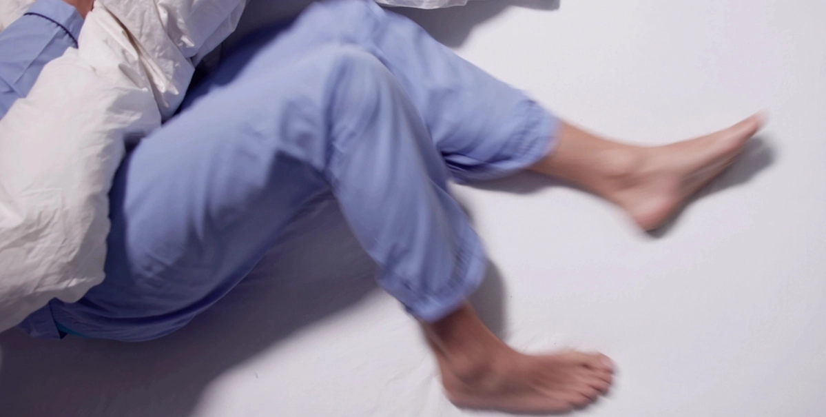 Hantera Restless Legs Syndrome: Viktiga steg enligt neurologen