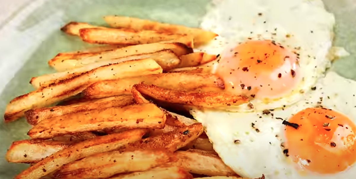 Glöm allt om McDonald’s: Här är receptet på pommes frites som har tagit internet med storm