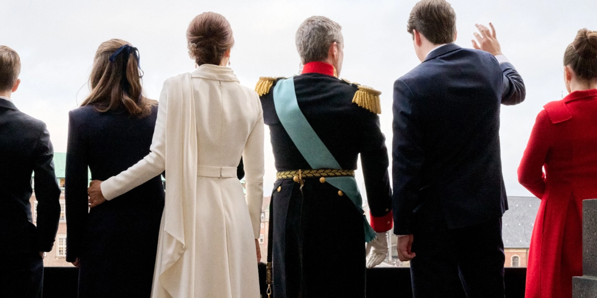 Familjefar dödades i sitt eget hem: Nu får flickvän och bebis hjälp från det danska kungahuset