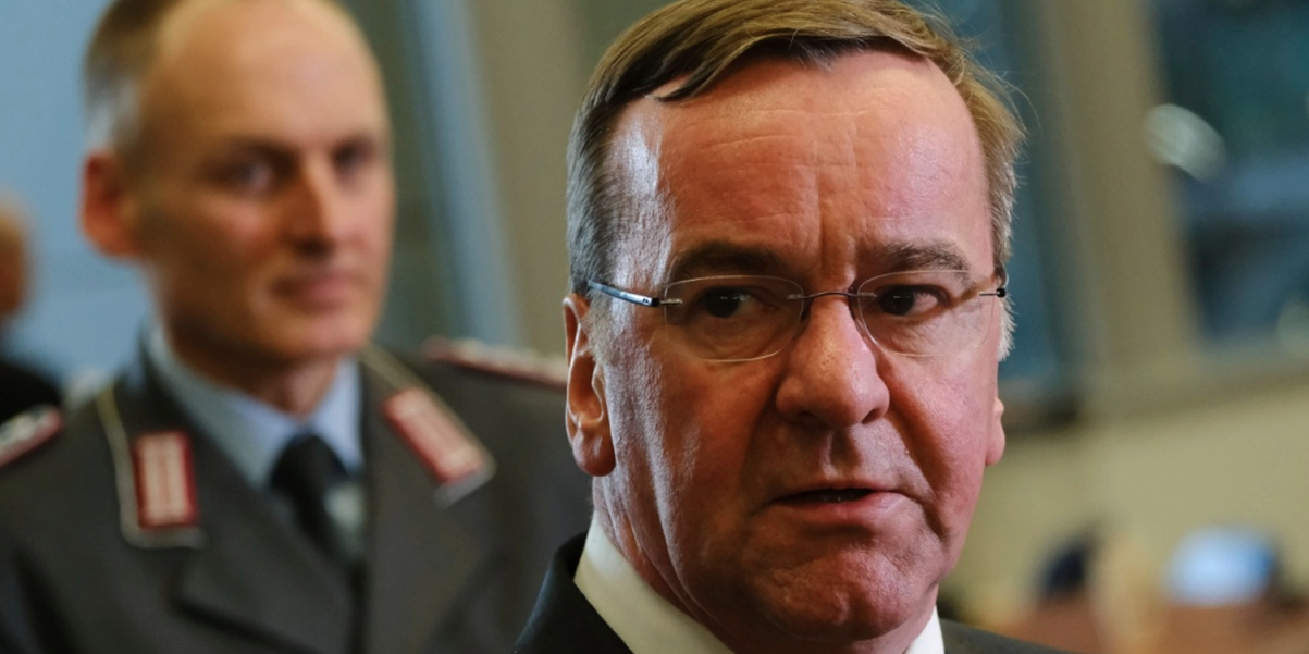Tysklands försvarsminister: Ukraina kan fortfarande vinna