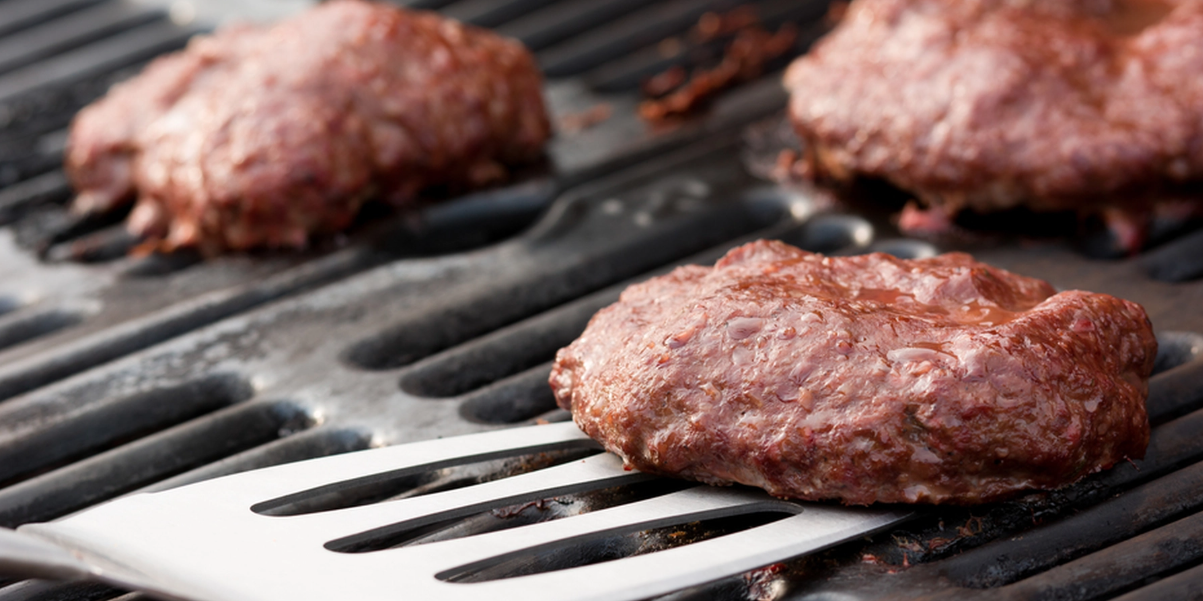 Hälsolarm: Ny studie varnar för risker med att grilla kött